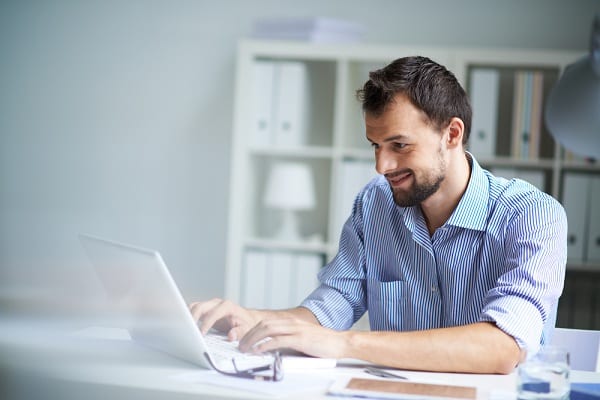 Online igényelhető személyi kölcsön? Létezik!