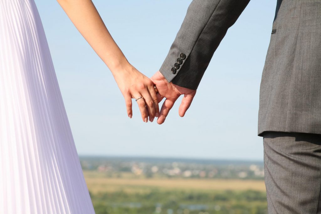 Milyen támogatások érhetők el fiatal házasok számára?